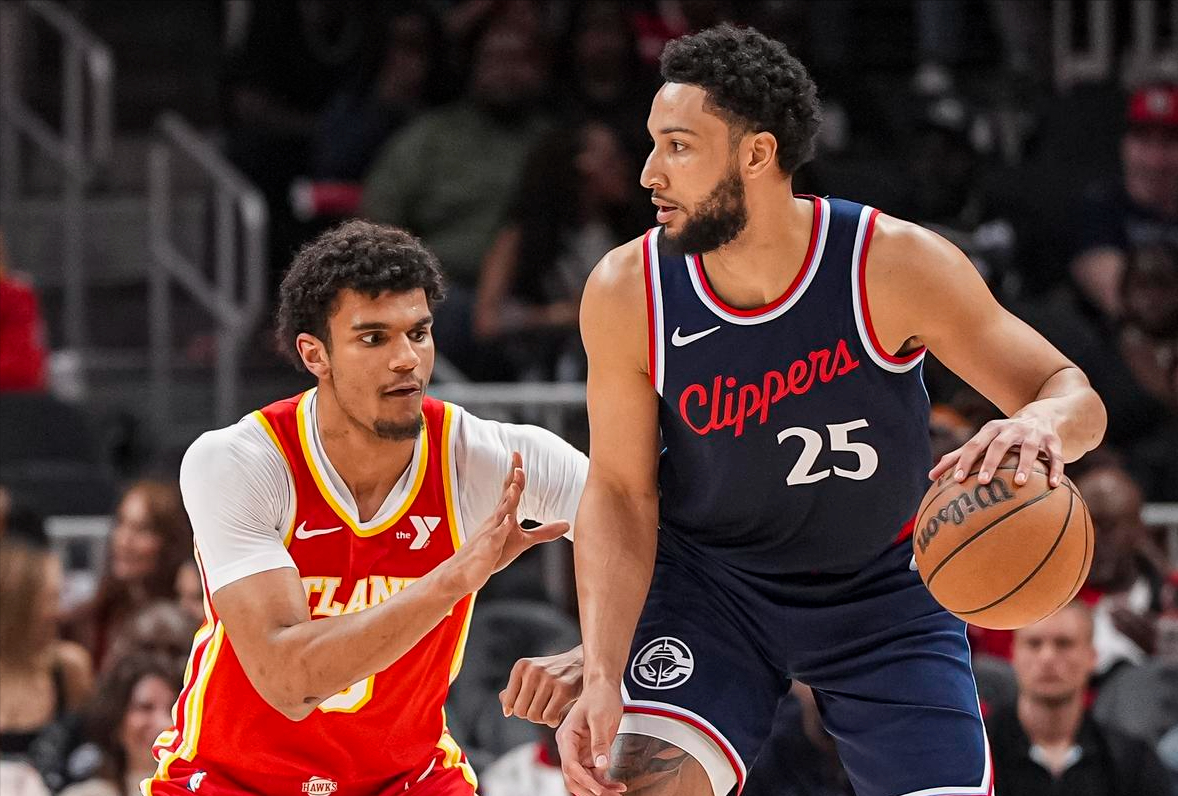 超六底薪签约尼克斯,勇士被小库坑惨,西帝距离退役又近一步