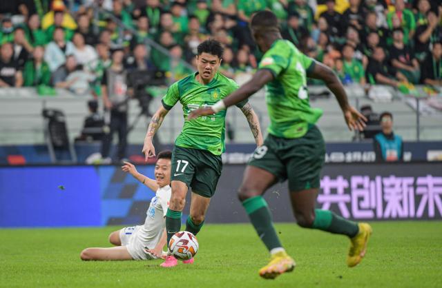 1696072271754082045.jpg 【中超】杨立瑜法比奥连续破门 国安2比0大连人