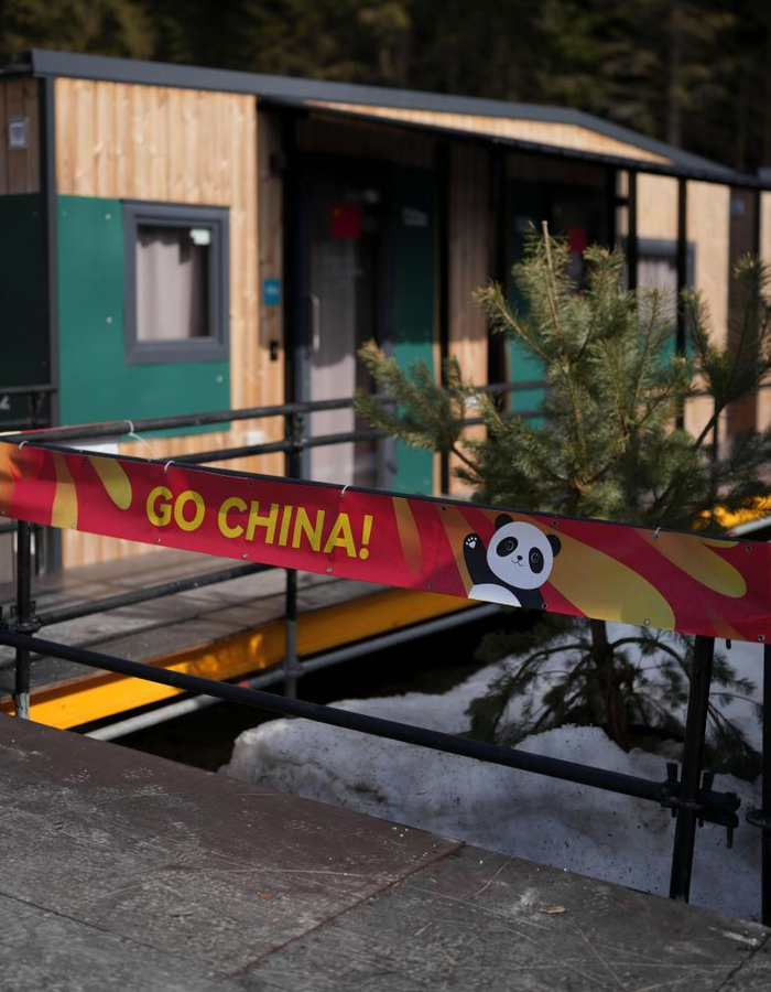 bob半岛体育官网-米兰冬残奥村开村，中国代表团熊猫装饰亮相，张梦秋备战|AC米兰|米兰-科尔蒂纳冬残奥村|冬残奥会|米兰冬残奥会|北京冬残奥会_新浪体育_新浪新闻