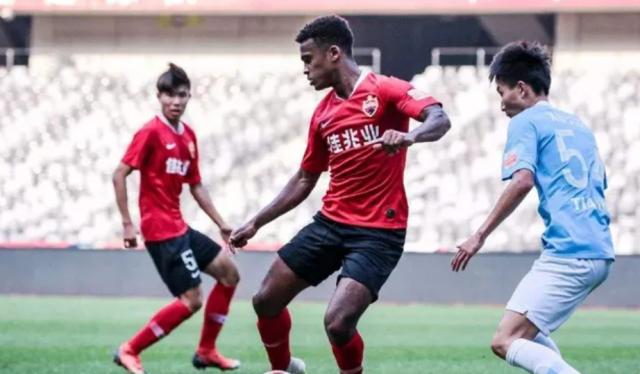 bob半岛体育官网-中超品牌打到美国:深圳水货成为大联盟MVP候选