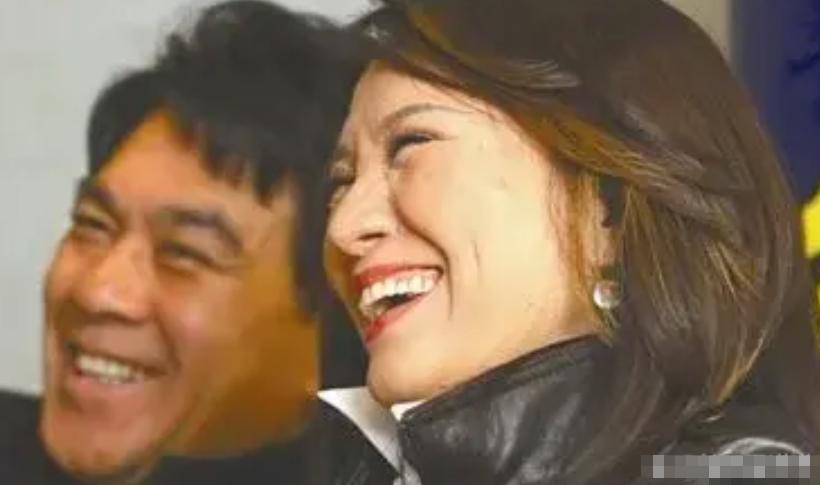 bob半岛体育官网-事业巅峰远赴美国，被老外“玩腻”后晚年回国，如今变成了这样！