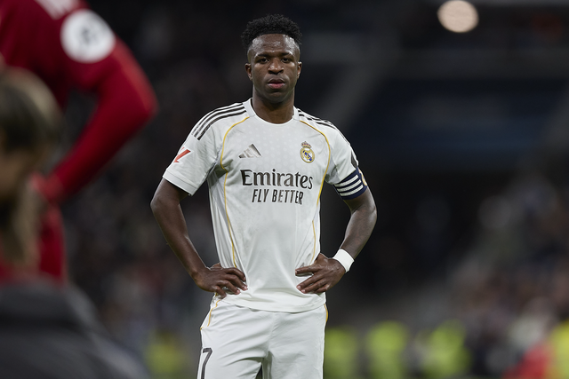 bob半岛体育-近7年来第一次连败！皇马主场0-1爆冷负赫塔费，落后巴萨达4分