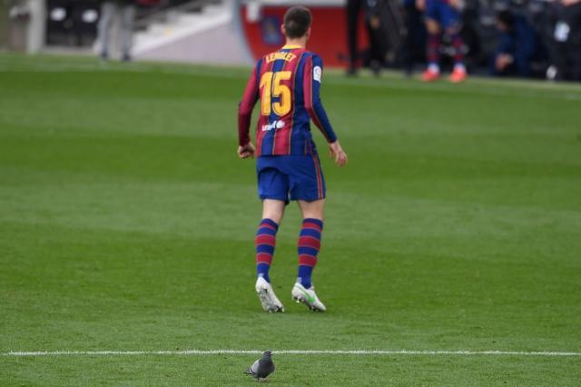 bob半岛体育官网-进攻无灵感，后防送大礼！大势已去让科曼“很失望”